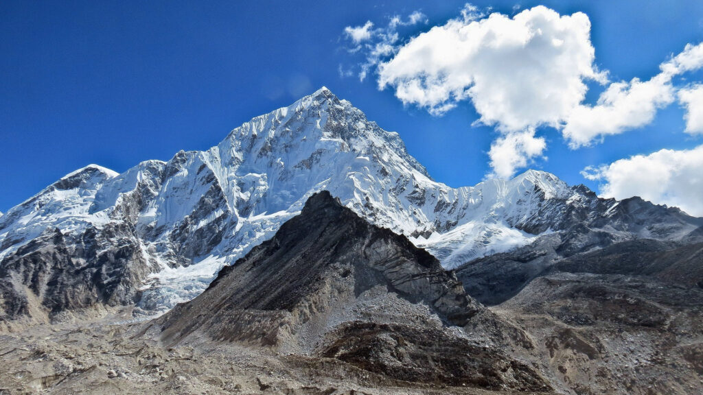 Mount Everest beklimmen vergunning Nepal